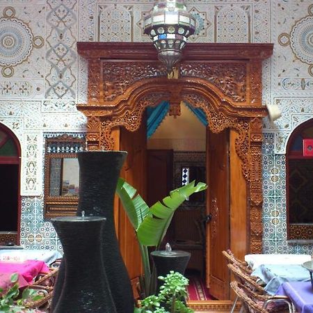 Ryad Bab Berdaine Meknès Exteriör bild