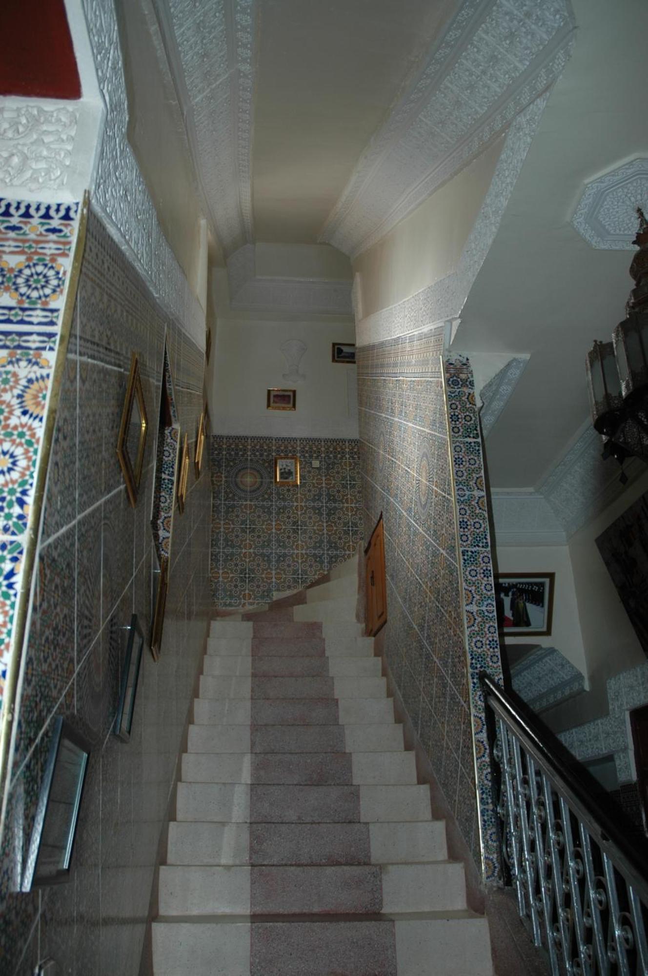 Ryad Bab Berdaine Meknès Exteriör bild