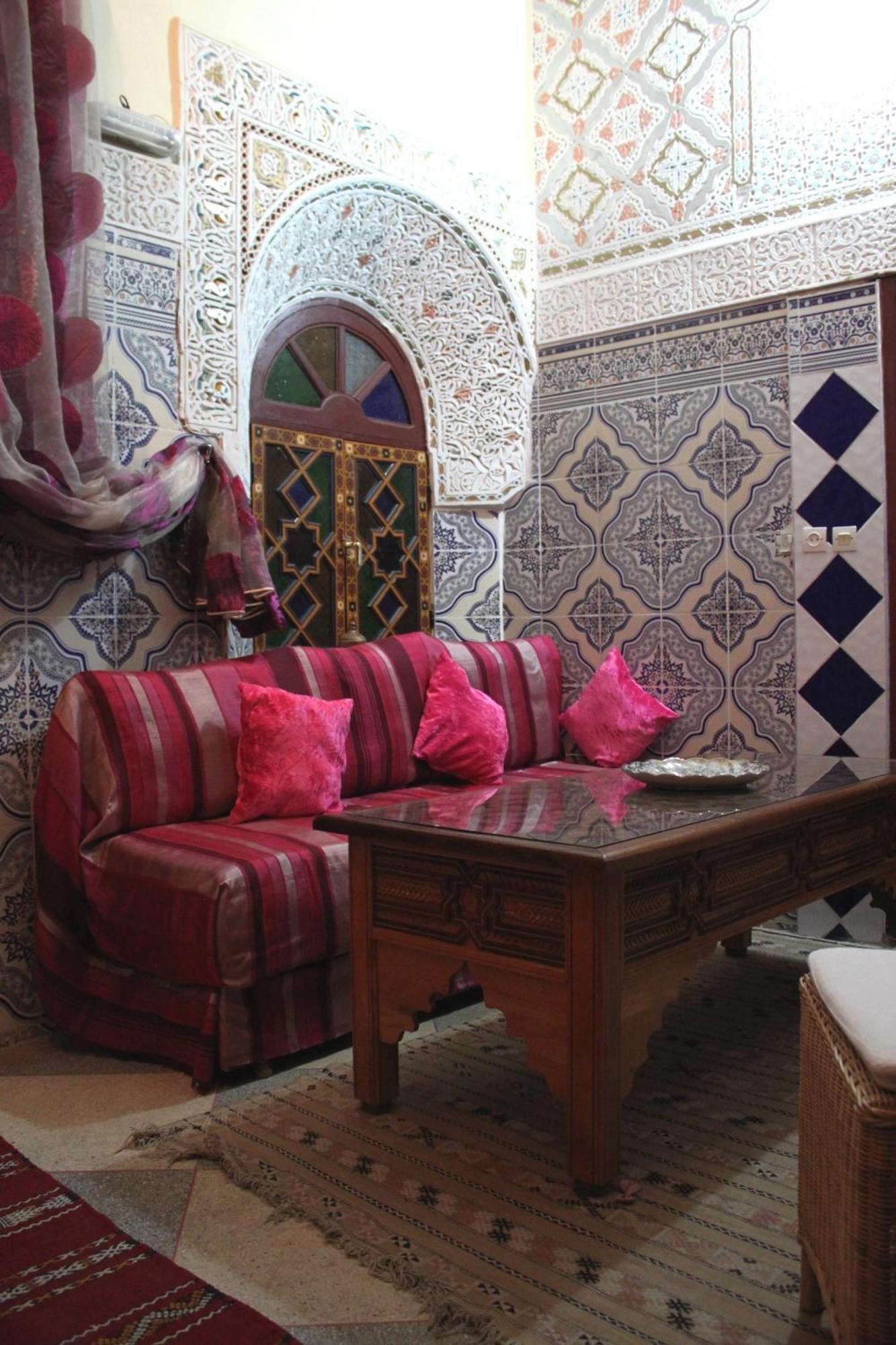 Ryad Bab Berdaine Meknès Rum bild