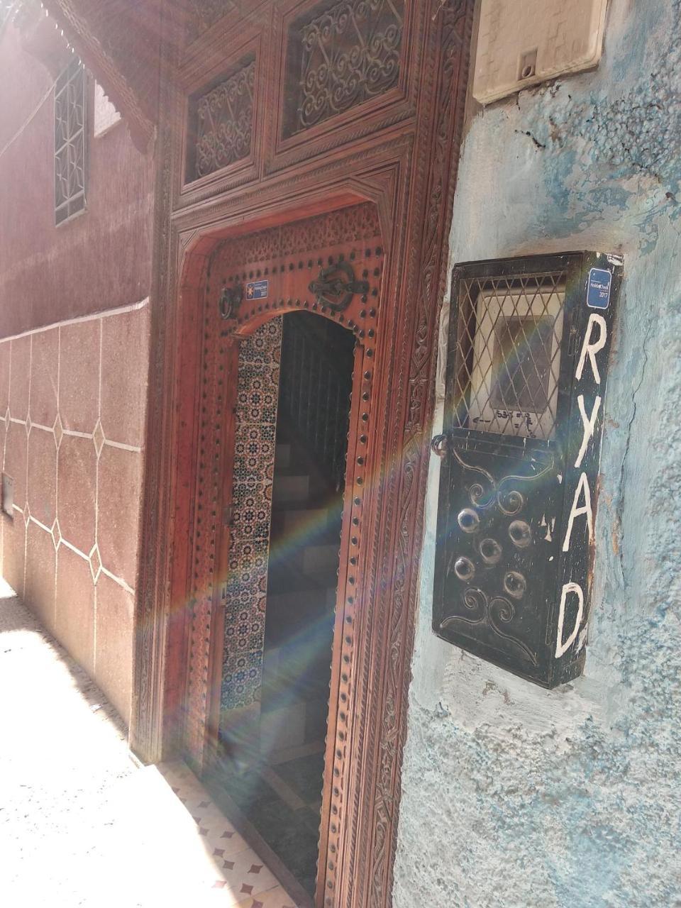Ryad Bab Berdaine Meknès Exteriör bild
