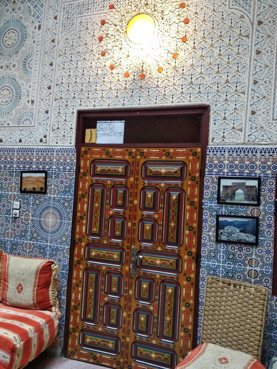 Ryad Bab Berdaine Meknès Exteriör bild