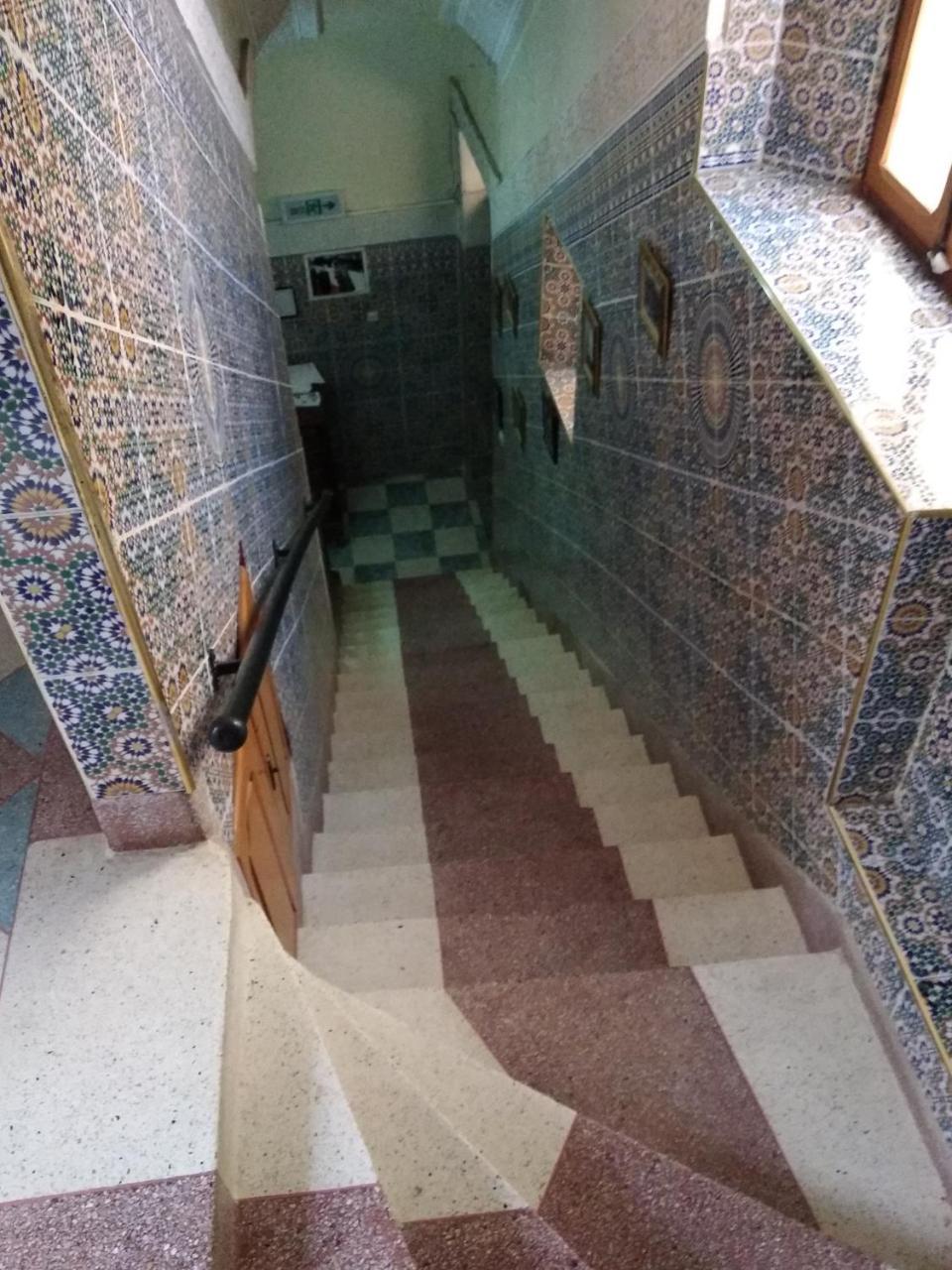 Ryad Bab Berdaine Meknès Exteriör bild